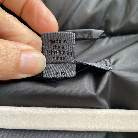 John Vervatos Dark Gray Down Puffer Vest Size Medium - Picture 6 of 9
